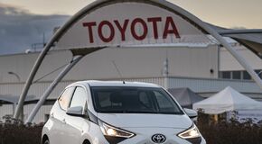 Toyota wyłącznym właścicielem fabryki samochodów w Kolinie